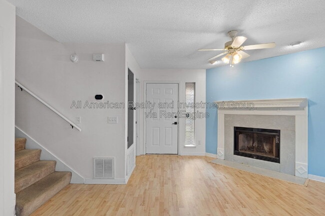 903 Piedmont Pl