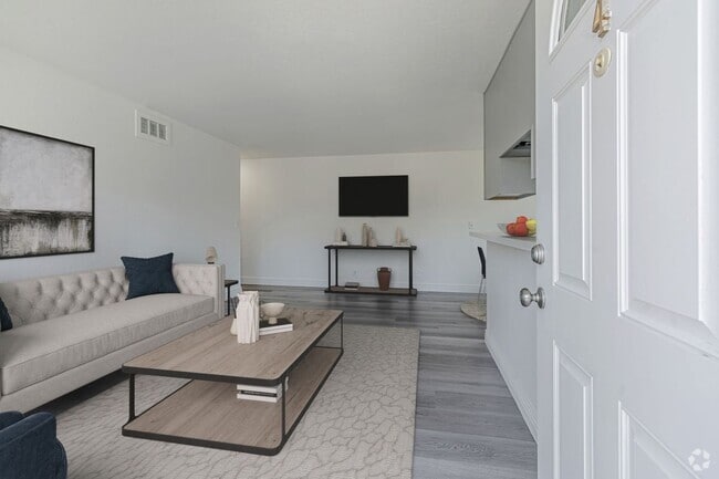 Building Photo - 34818 Starling Dr Rental