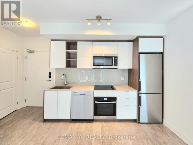 Photo - 543 Richmond St W Unit 1212