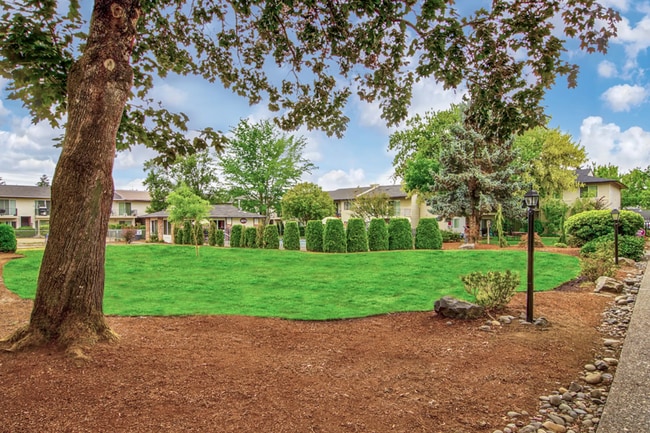 Photo - Covington Square Apartments