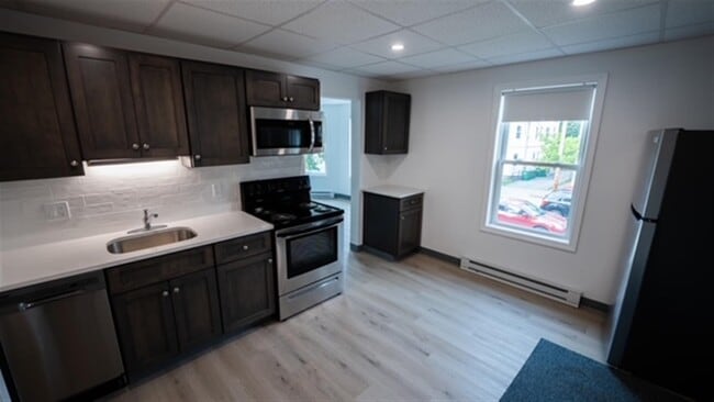 Building Photo - 303 Boston Ave Unit A