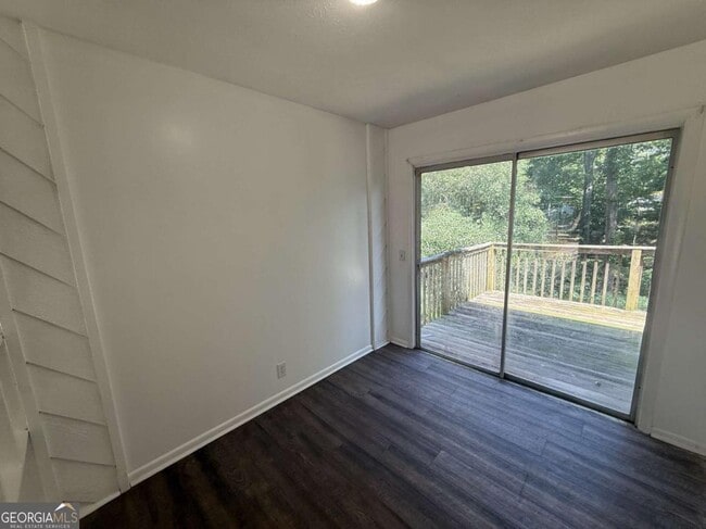 Photo - 1071 Laurel Ln NW