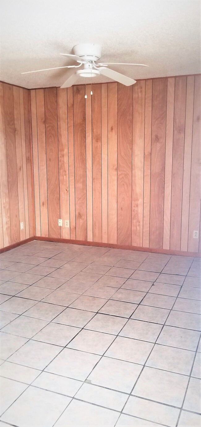 Photo - 607 N 20th St Unidad 204