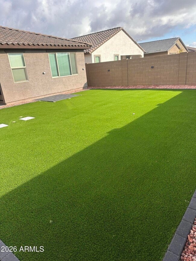 Photo - 19449 W Pierson St