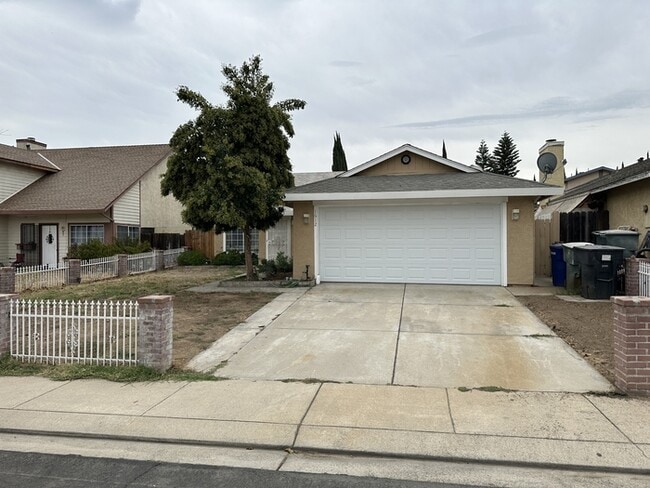 Photo - charming 4-bedroom, 2-bathroom home locate...