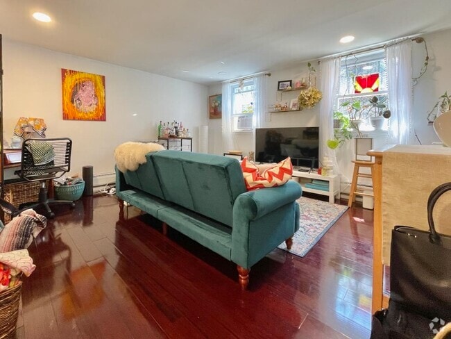Building Photo - 278 3rd St Unit B Rental