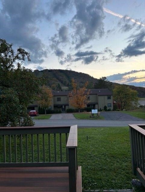 Photo - 1983 Alpha Cir