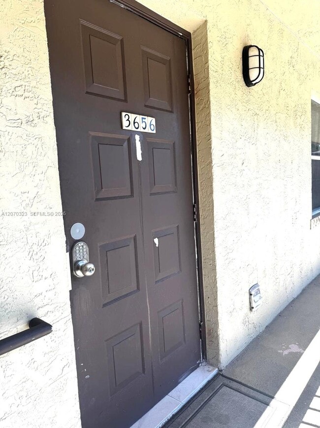 Photo - 3656 NW 91st Ln Unidad 3656