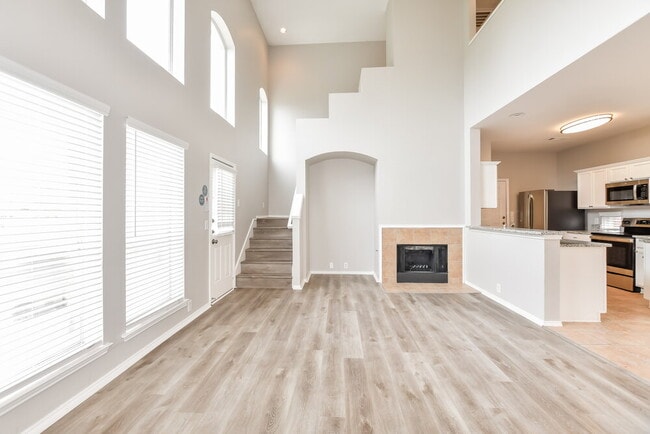 Photo - 309 Cobblestone Dr