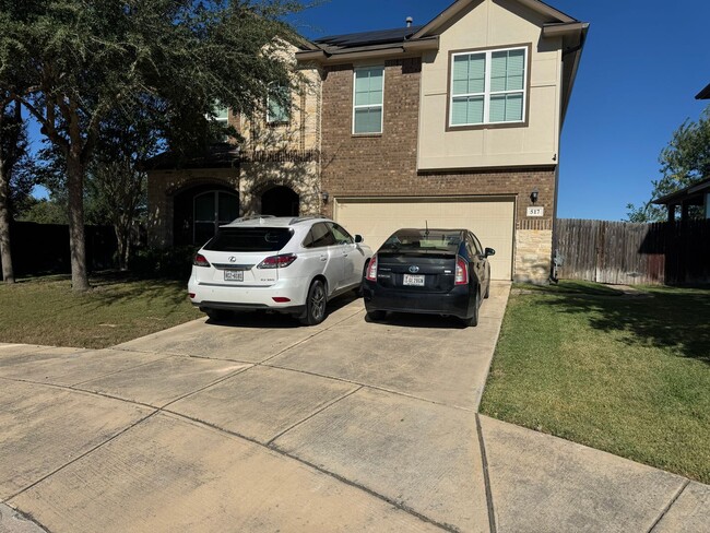 Building Photo - 517 Whittmen Ave