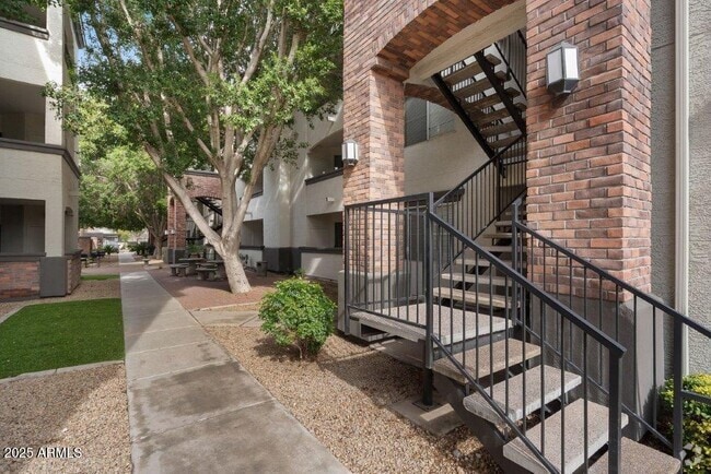 Building Photo - 3302 N 7th St Unit 365 Rental