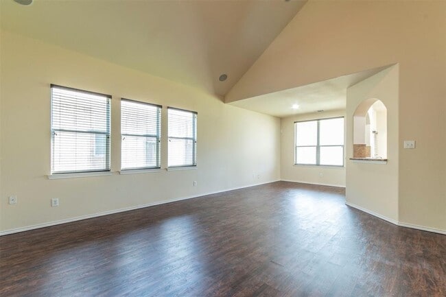 Photo - 12116 Pecangate Way