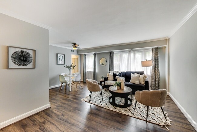 Photo - 1303 N Ode St Unidad 215