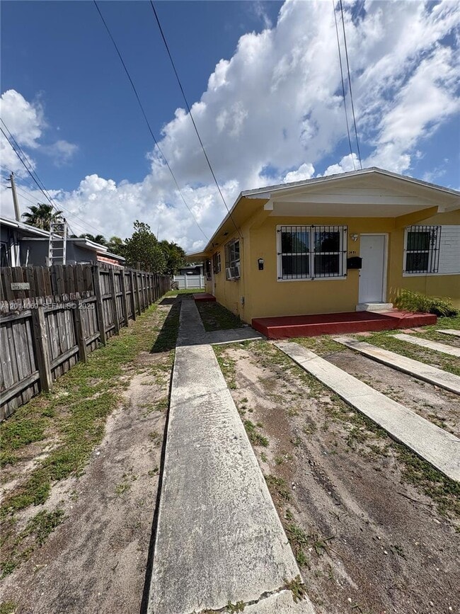 Photo - 1491 NW 56th St Unit 1493