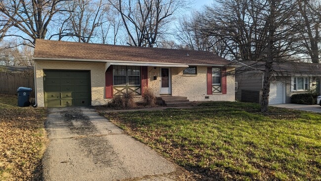 Building Photo - 2222 W 74th Ter Rental