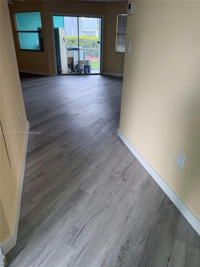 2603 SE 20th Ct Unidad 102-A