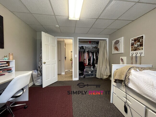 Photo - Tri-Plex, 3 Bedroom On Campus! Available Now! Unit 101