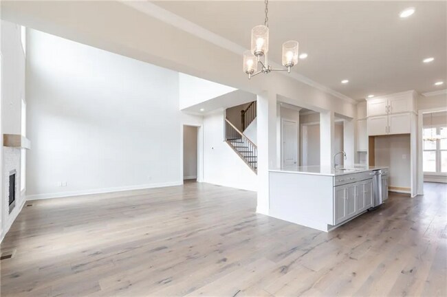 Photo - 303 McDaniel Pl