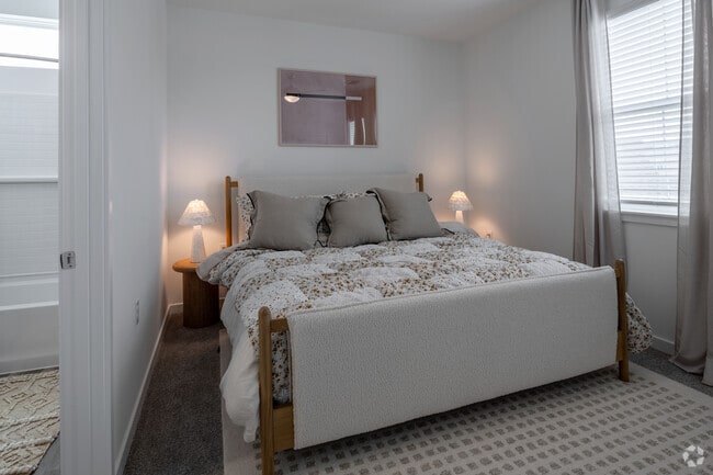 2BR, 2.5BA - 1,239SF - B3 - second Bedroom