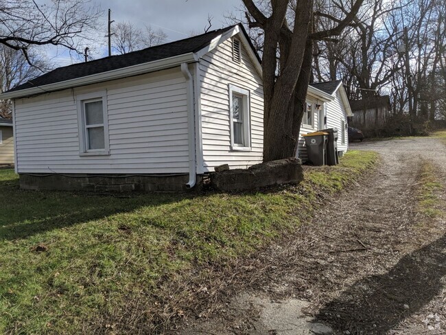 Building Photo - 943.5 Jackson St Rental