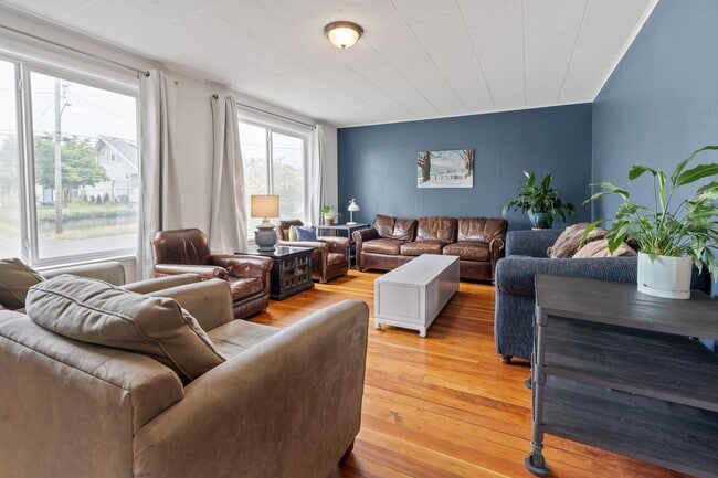Photo - Spacious 4BR Turn-of-the-Century Charmer in the Heart of Bremerton!