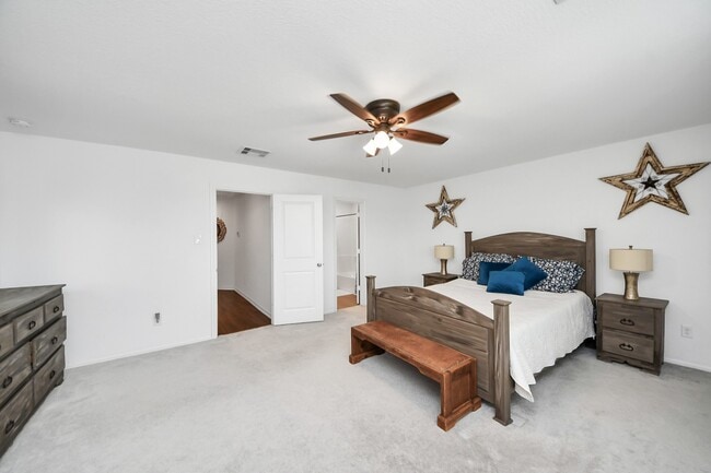 Photo - 26915 Wilderye Cv Ln
