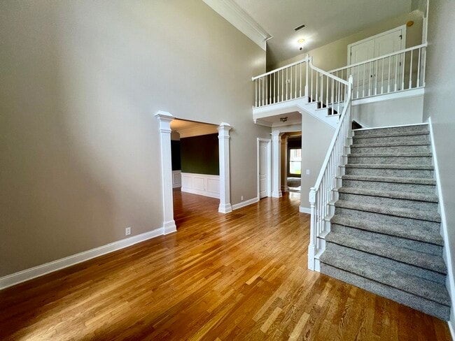 Photo - 2903 St Johns Dr