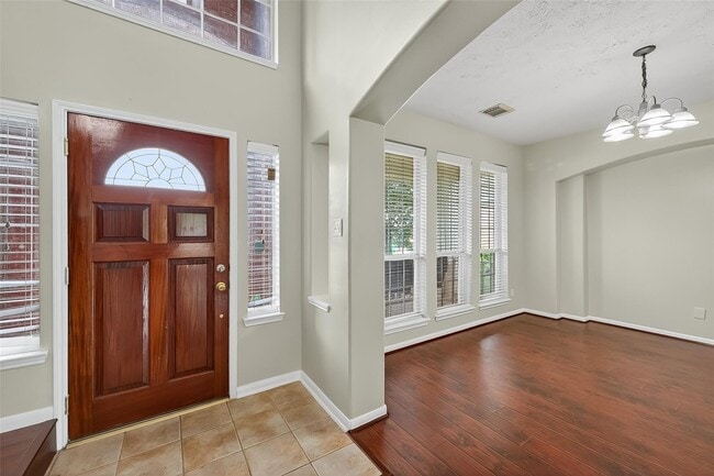 Photo - 16642 Chinn Ridge Ln