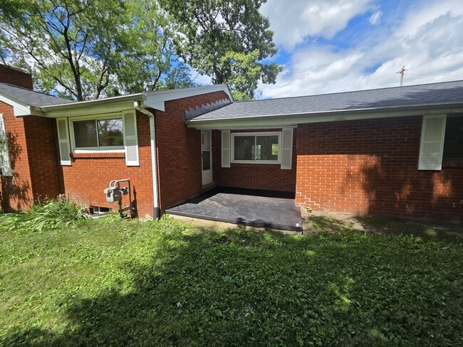 Photo - 117 Bradshaw St