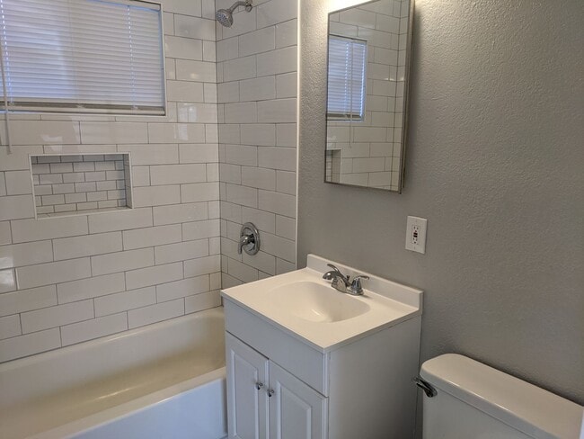 Photo - 1306 Gertrude St Unit 1216