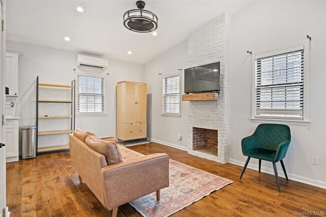 Photo - 150 Kings Hwy