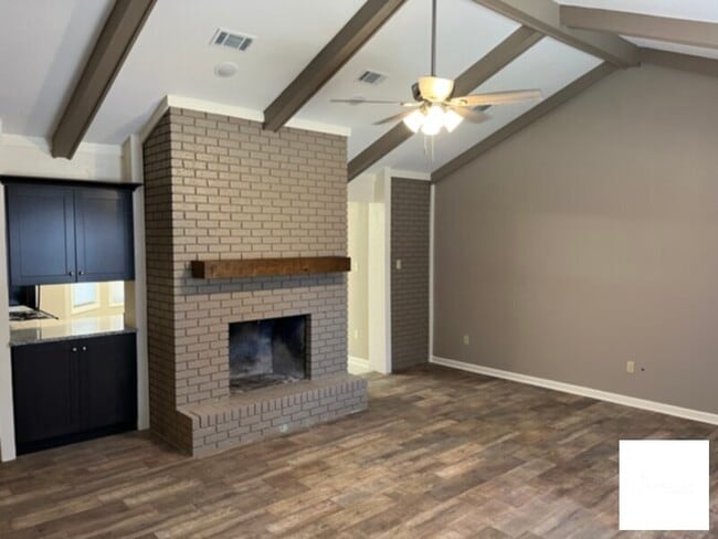 Photo - Renovated 3BR Home Close to MacArthur Jr High