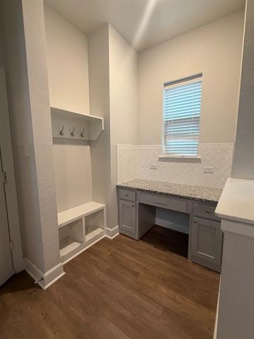 Photo - 1803 Desert Willow Wy