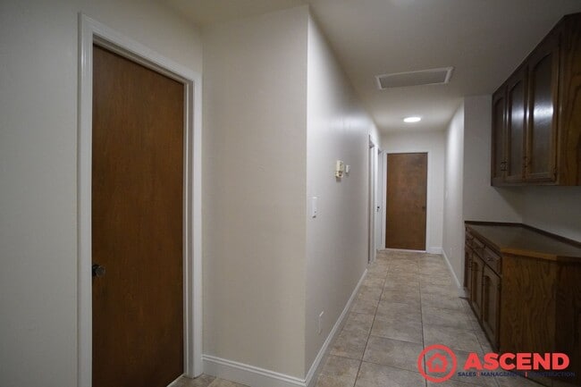 Photo - Gorgeous Northwest Bakersfield Home with H...