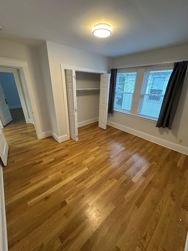 Photo - 151 Edinboro St Apartamento