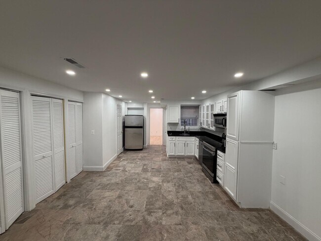 Photo - 1605 New Jersey Ave NW