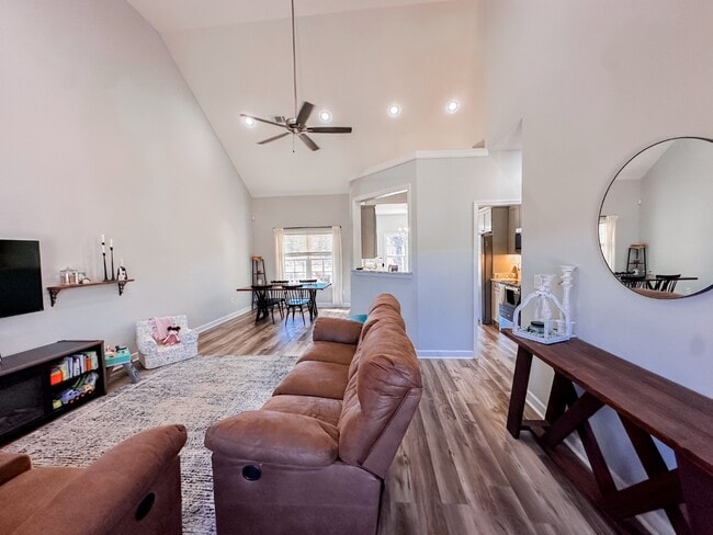 Photo - 6454 Self Creek Rd