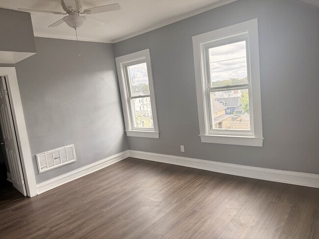 Photo - 270 Stetson St Unit 3