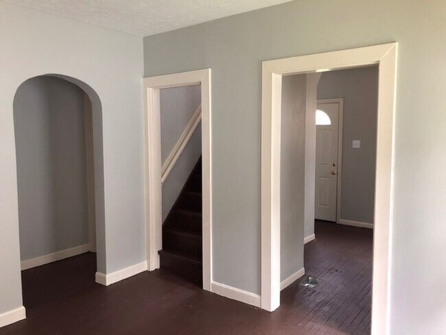 Photo - Nice 3 bedroom one bath in the southend