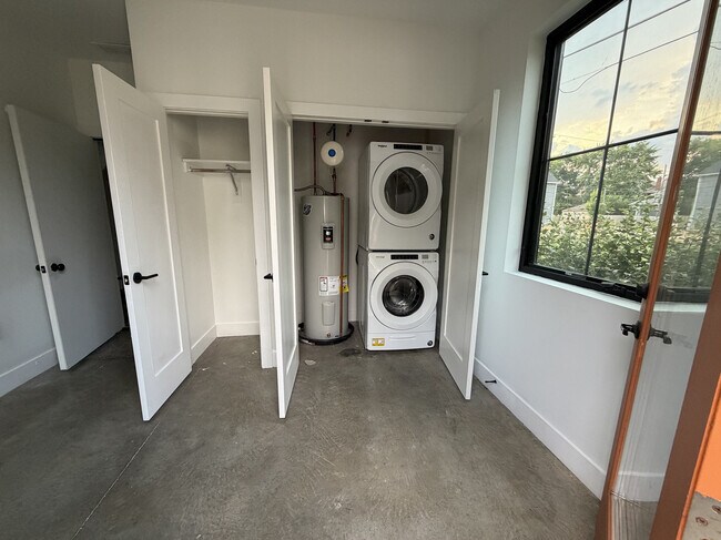 Photo - 351 Loeffler Ave