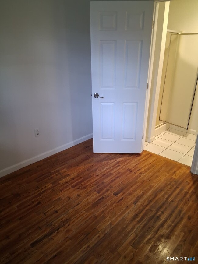 Photo - 100 Mt Pleasant St
