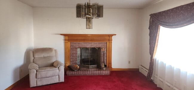 Photo - 561 Chicago St