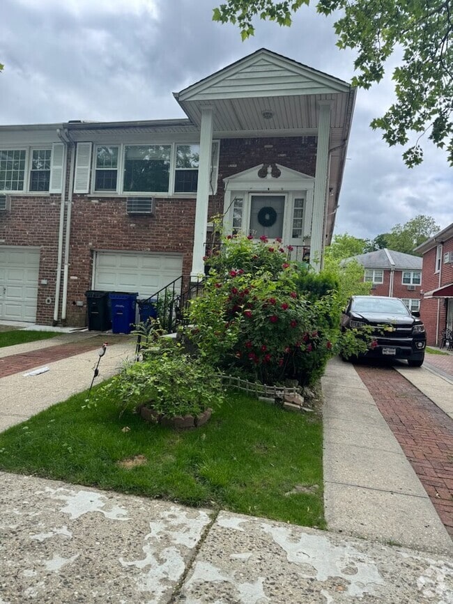 Building Photo - 15704 17th Rd Rental