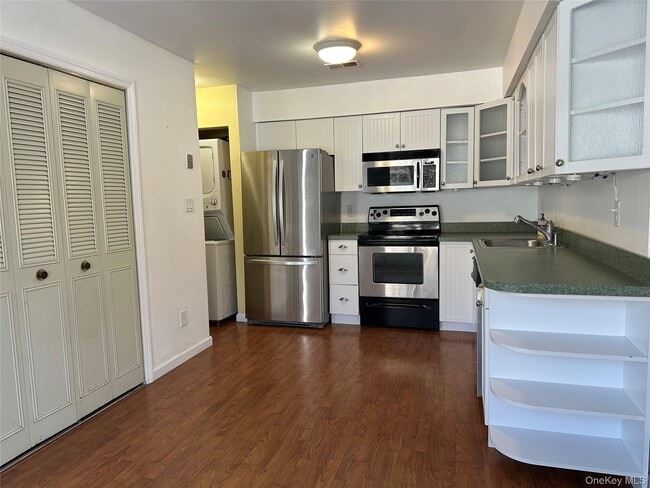 Photo - 223 Springmeadow Dr Unit E