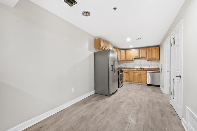 Photo - 413-415 9th St Unit 201