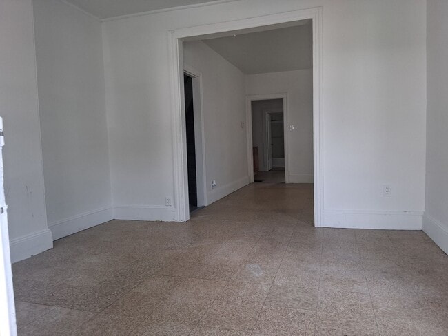 Photo - Spacious 3 Bedroom House FOR RENT in Bridgeton $1650