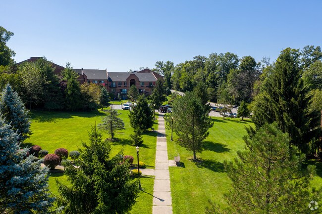 Photo - Kensington Manor