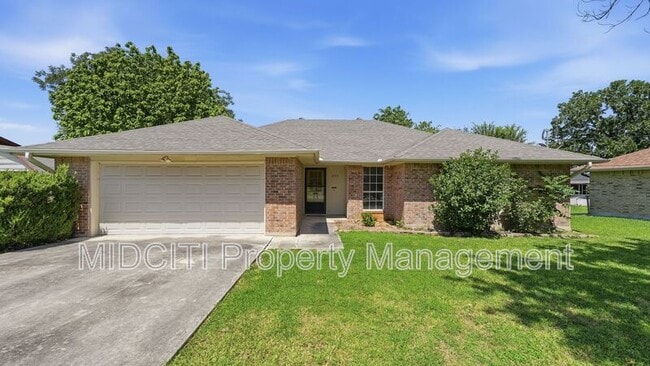 Building Photo - 1233 Hollyhock Ln