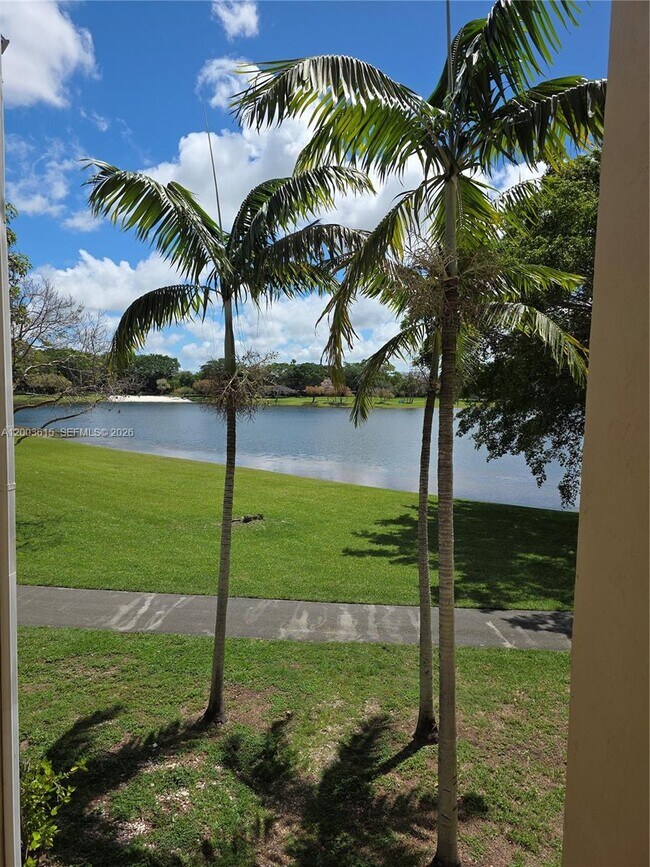 Photo - 15330 SW 106th Terrace Unit 911