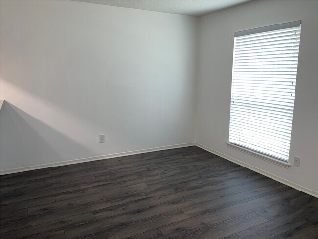 Photo - 1110 W Tri Oaks Ln Unidad 157